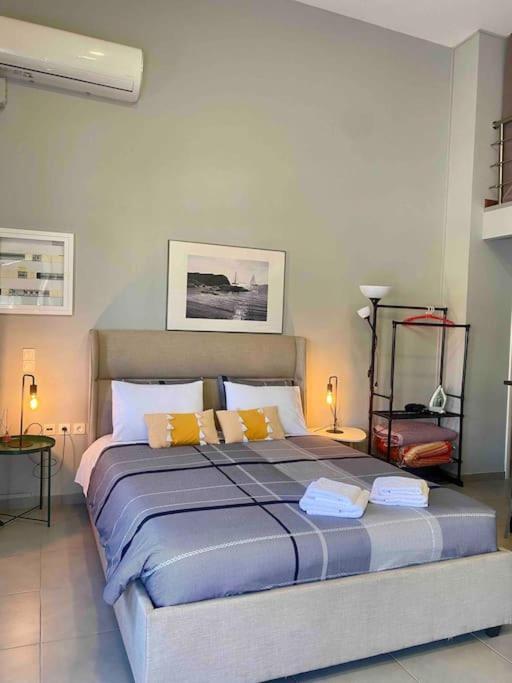 Cozy Apartment Near To The Airport Kouvaras Bagian luar foto